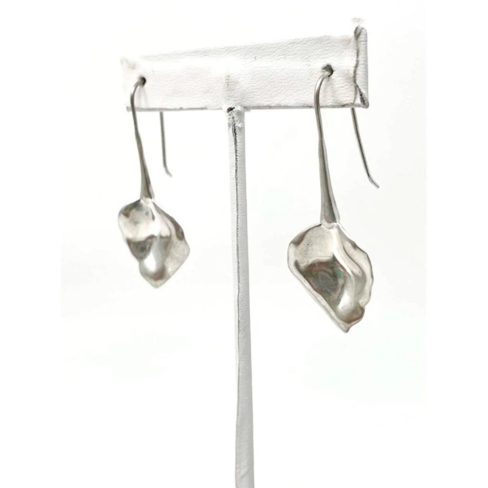 Stella & Dot Esmee Leaf Drop Earrings